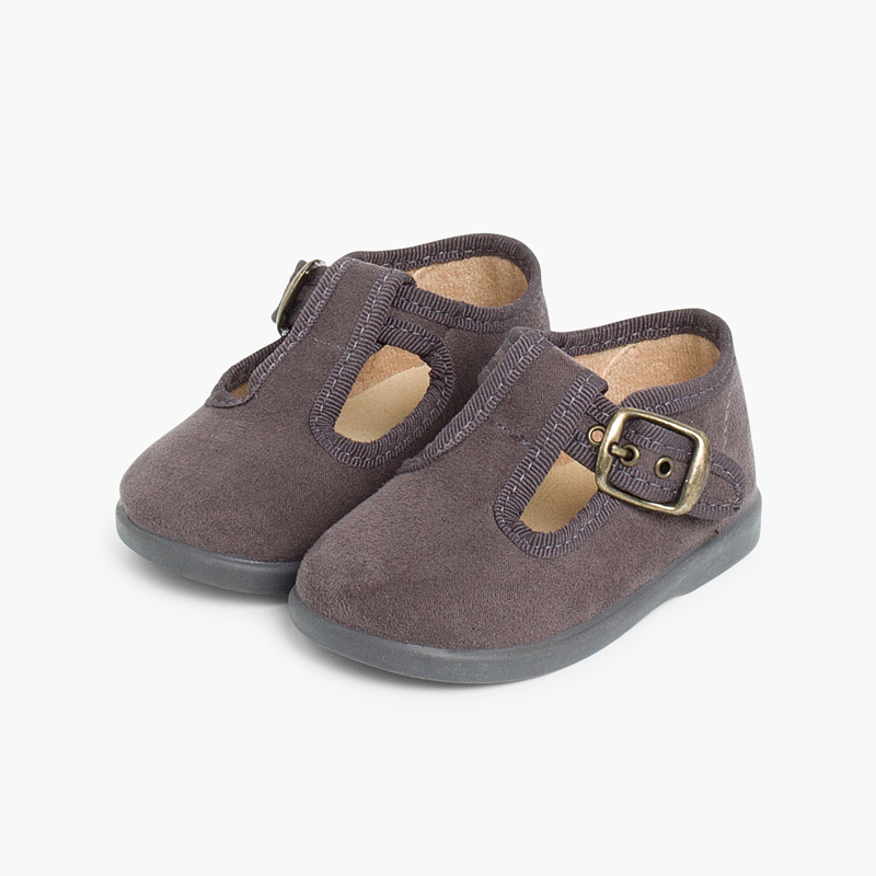 gallerys/659f58b2484a2/0237 GRIS 4.jpg